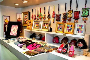 看宁夏手工艺人手艺 赏塞上江南工艺品展