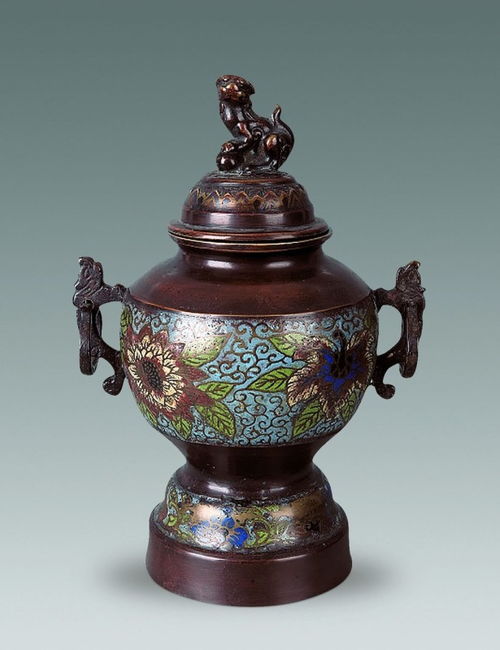 景泰蓝 铜胎掐丝珐琅的工艺之美